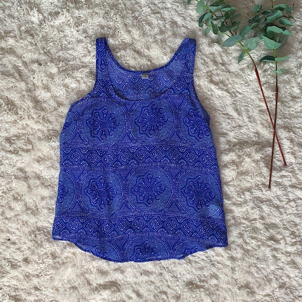 Old Navy Blue Pattern Tank Top